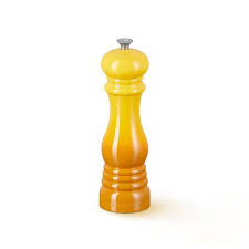 LE CREUSET MOULIN A SEL 21CM NECTAR